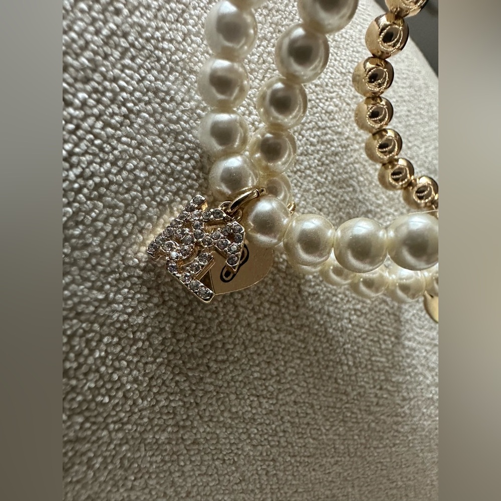 Karl Lagerfeld Faux Pearl & Gold tone 3pc Stretch Charmed Bracelet Set NWT - Picture 9 of 10